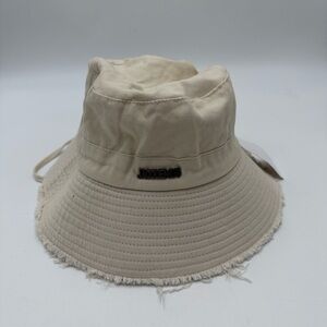 Jacquemus Cream Canvas Bucket Hat with Metal Logo